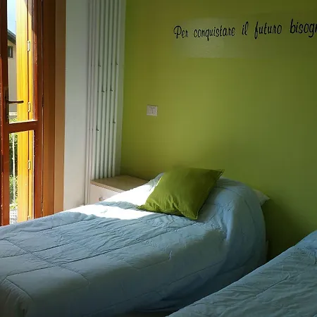 Casa Emmaus Hostel